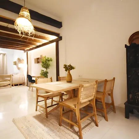 Atico Con Terraza En La Zona Del Carmen Apartment *