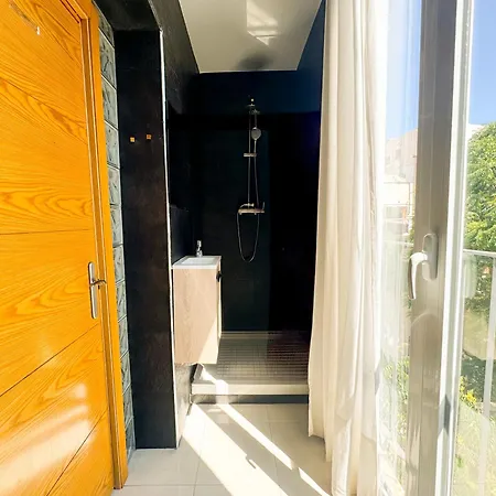 Apartamento Atico Con Terraza En La Zona Del Carmen Valencia