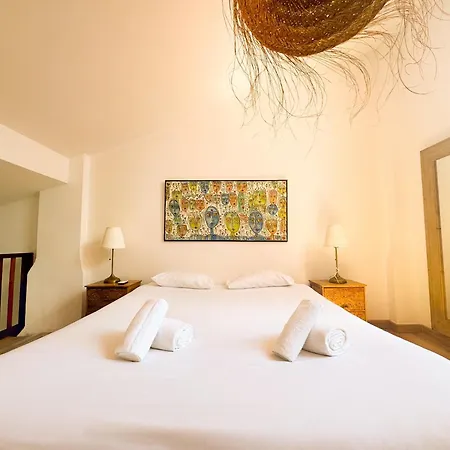Atico Con Terraza En La Zona Del Carmen Apartamento